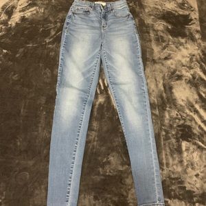 Super high-rise jean legging